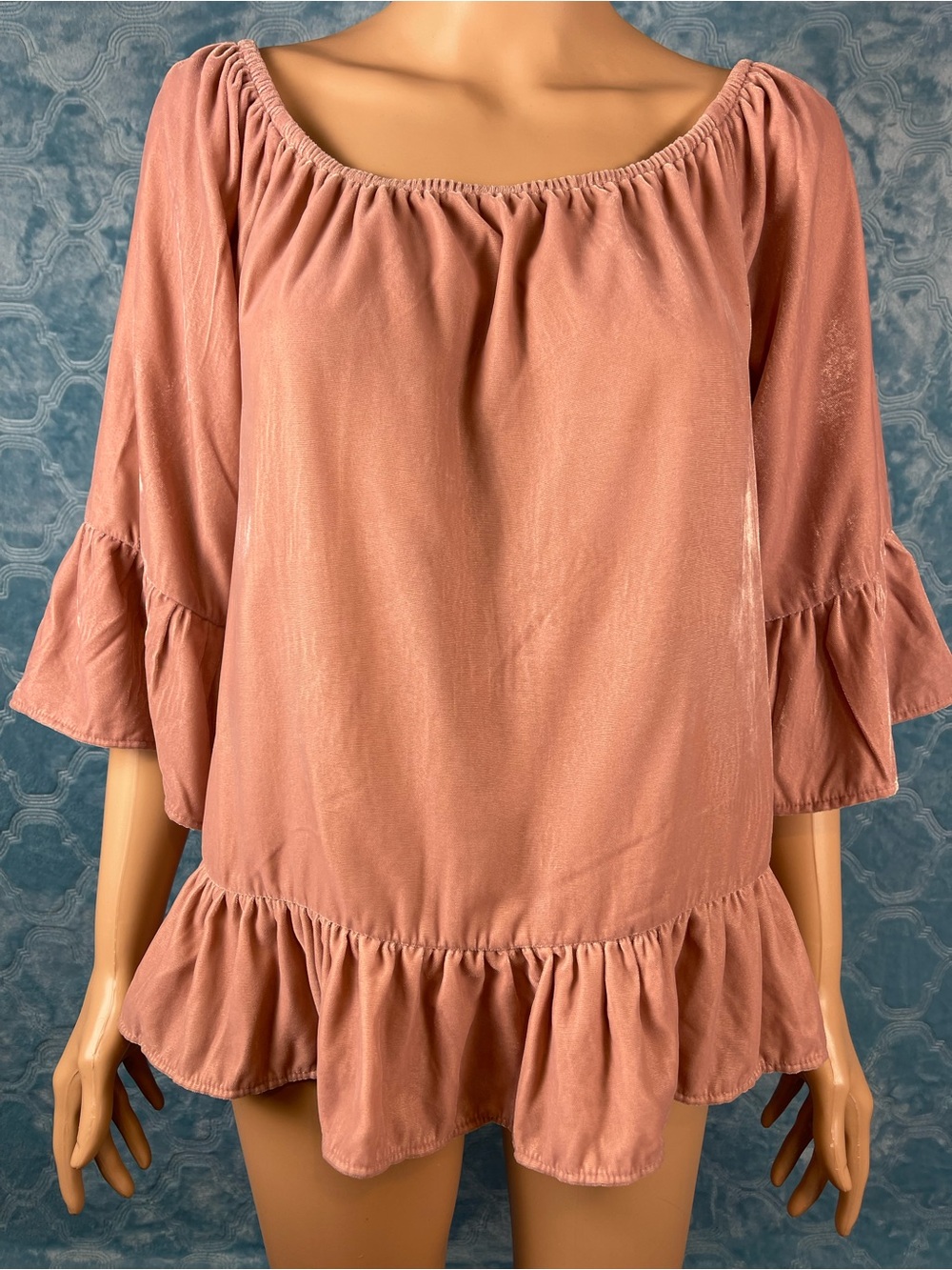Women's Ruffle-Hem Blouse in Dusty Rose